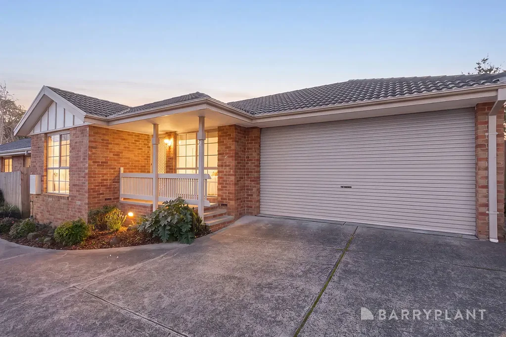 Boronia 3chambre * Sale by Set Date on Tuesday 4th August at 5pm (unless sold prior) *
