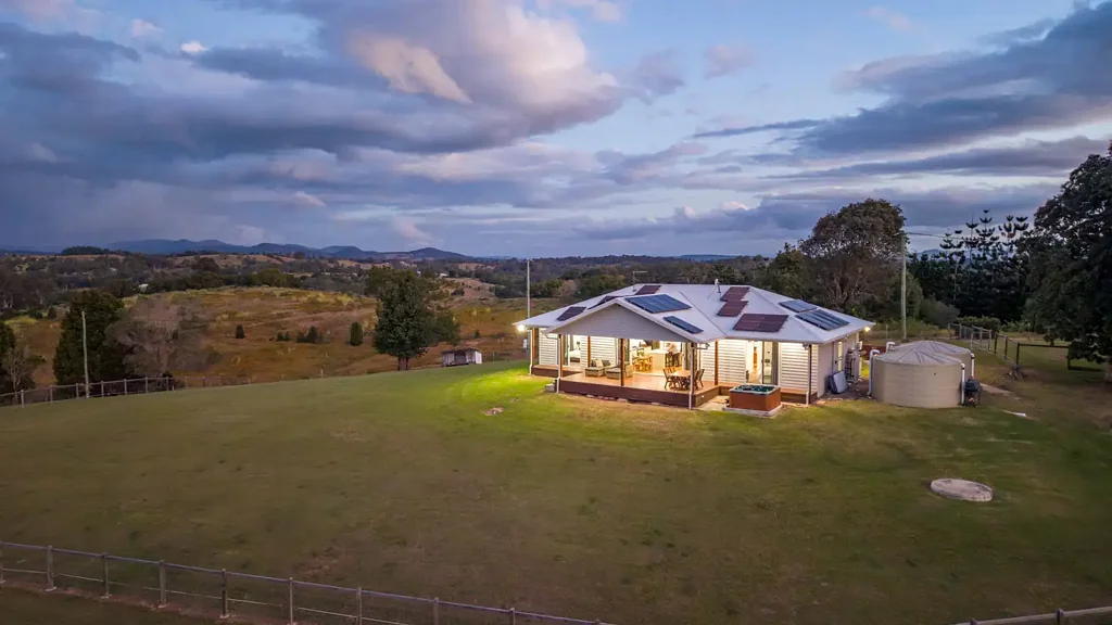 Veteran 3房  Luxury Acreage Living with Sweeping Rural Views