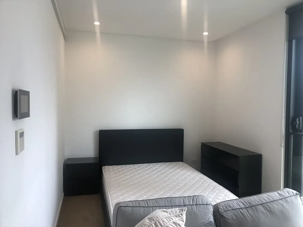 MODERN & FURNISHED STUDIO WITH BILLS INCLUDED IN CENTRAL PARK