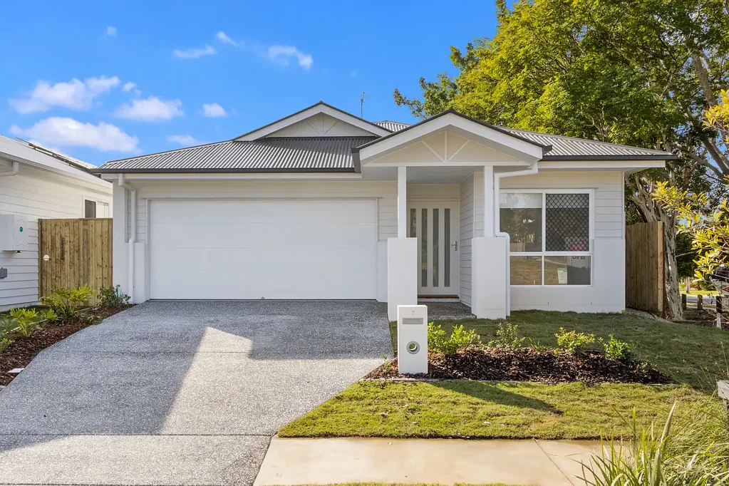 New Build - Ready To Move In