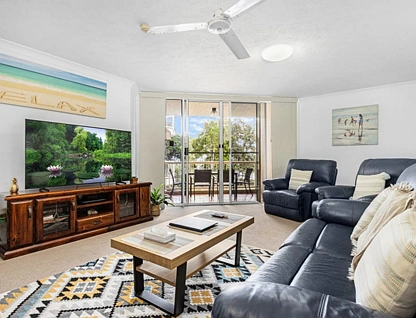 14/451 Charlton Esplanade, Torquay, Wide Bay, 2 rūma, 2 rūma horoi, Apartment
