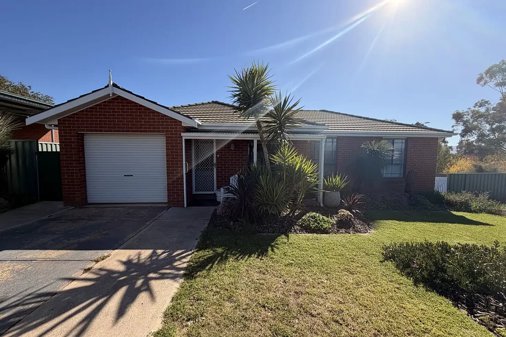 LOW MAINTENANCE SOUTH MUDGEE