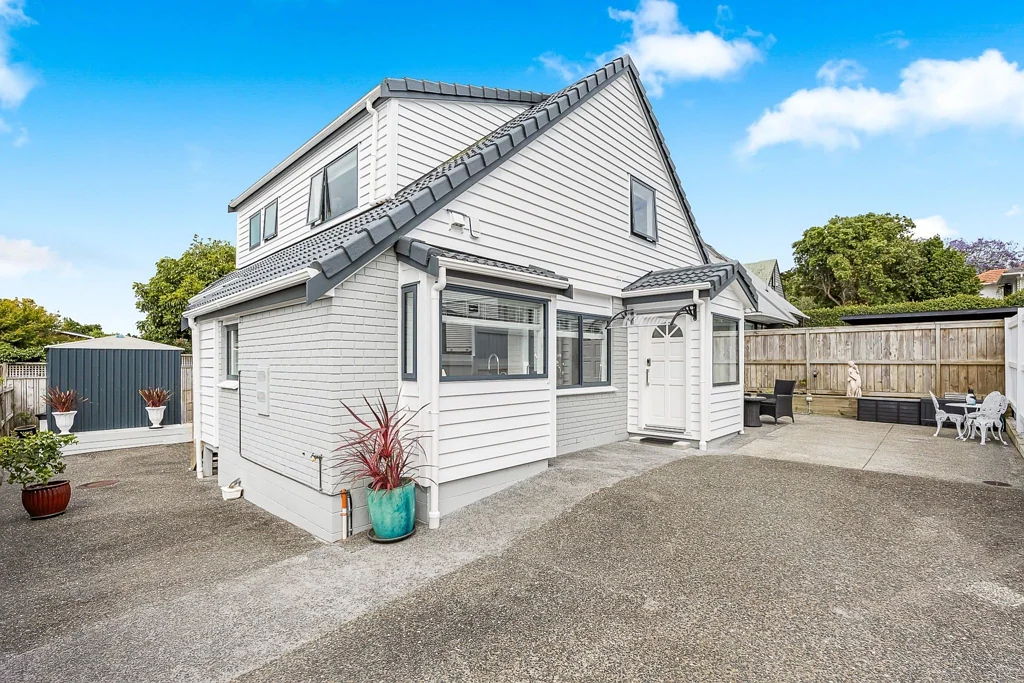 2/58 Hillcrest Avenue, Hillcrest, North Shore City, Auckland