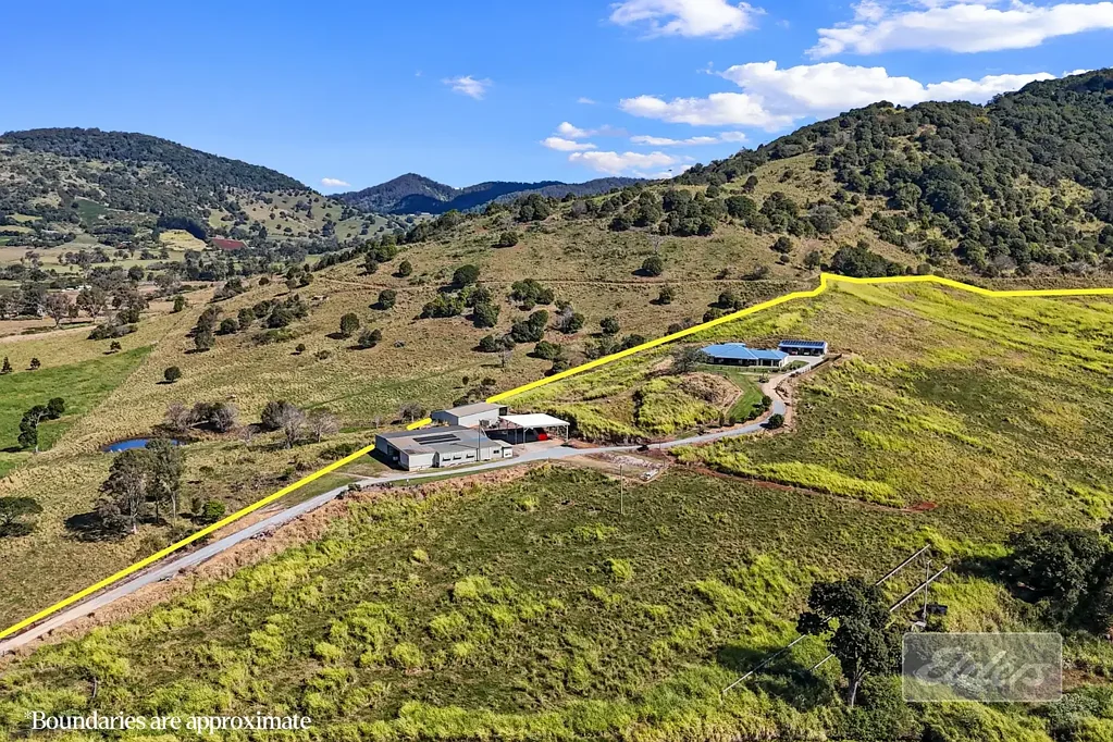 Kia Ora 4 Slaapkamer Huge Family Home, Stunning Views and Potential Income!