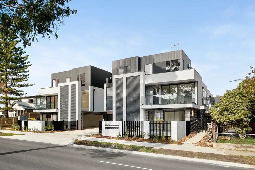 Blackburn 3ਬੈੱਡਰੂਮ Brand New Glamour in the Box Hill High School Zone