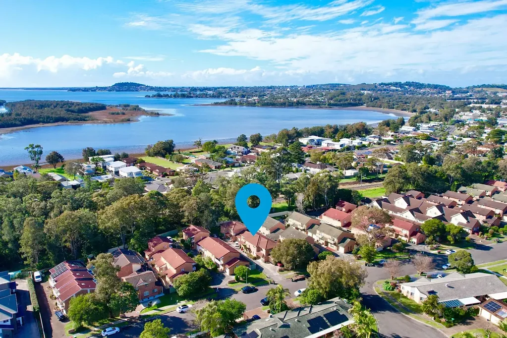 Albion Park Rail 3غرفة نوم Freshly Renovated Townhouse