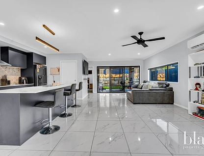 25 Grey Crescent, Narangba, QLD 4504, 4 habitaciones, 2 baños, House