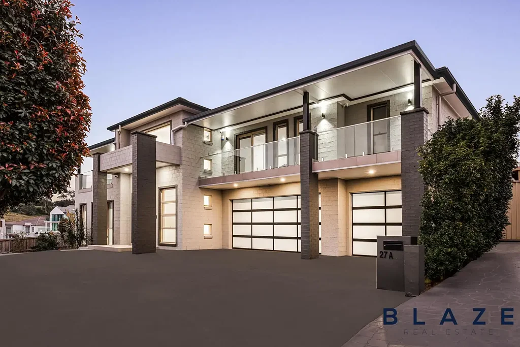 Cecil Hills 6 Bedroom A HIDDEN GEM - YOU WILL NOT BE DISAPPOINTED!