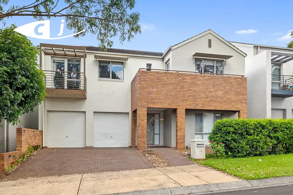 Spacious 4 bedroom house for lease