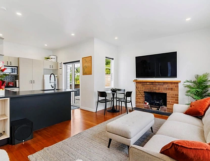 8A & 8B Campbell Road, Takapuna, North Shore City, 4 Kuwarto, 2 Banyo, House