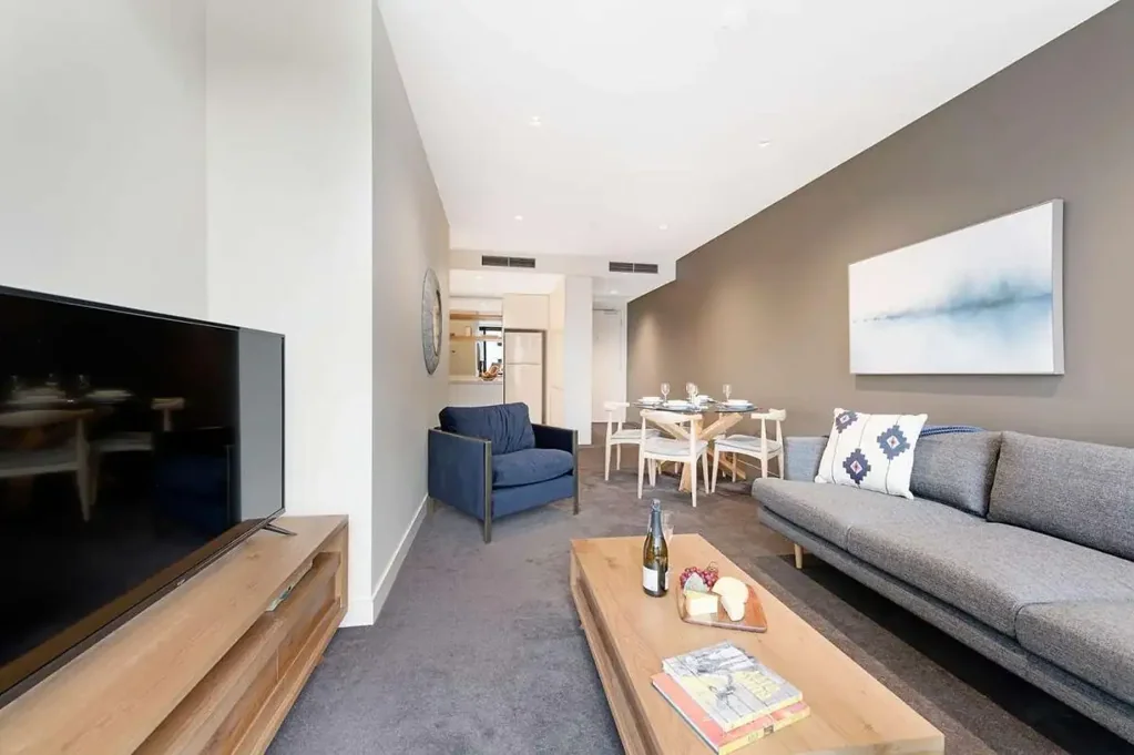 'Freshwater Place' - Furnished inc utilities, Wi-Fi. Stay 1 mth+