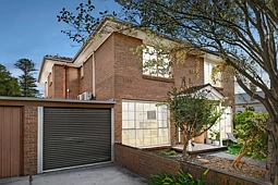 2/67 Melbourne Road, Williamstown