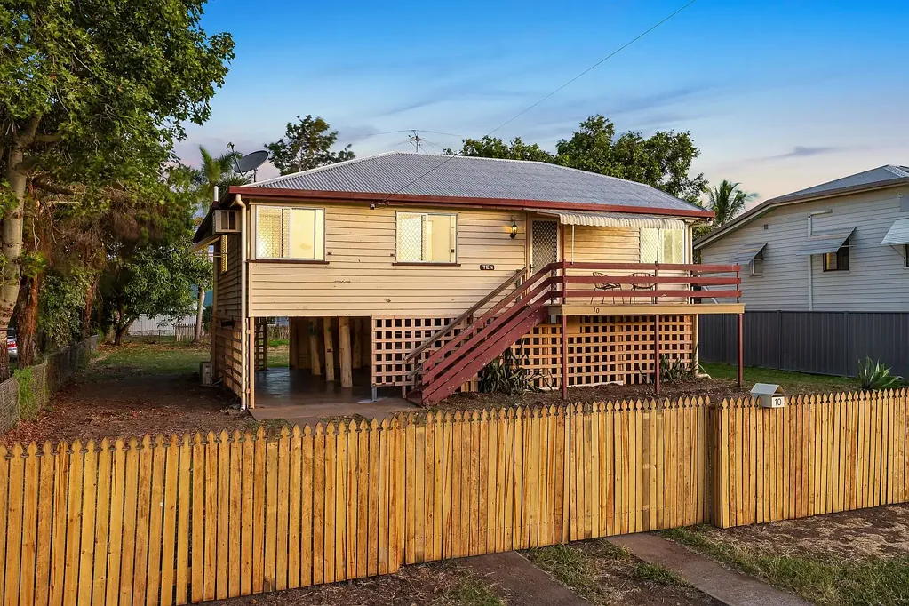 10 Hogan Street, Park Avenue, QLD 4701
