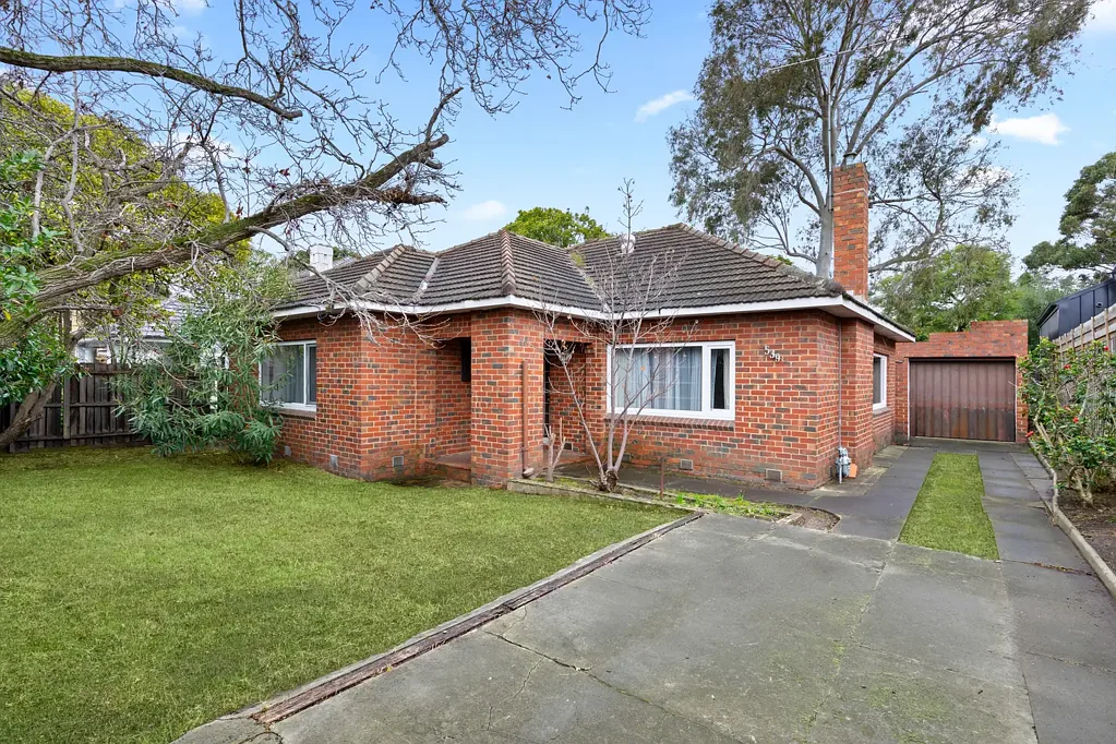 Malvern East 3房 约 715 平方米地块上的无限潜力 Endless potential on 715m² approx.