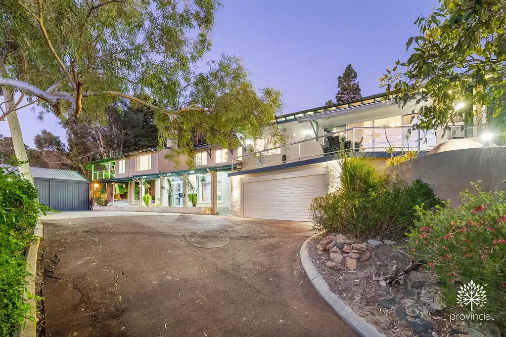 20 Dryandra Crescent, Darlington, WA 6070