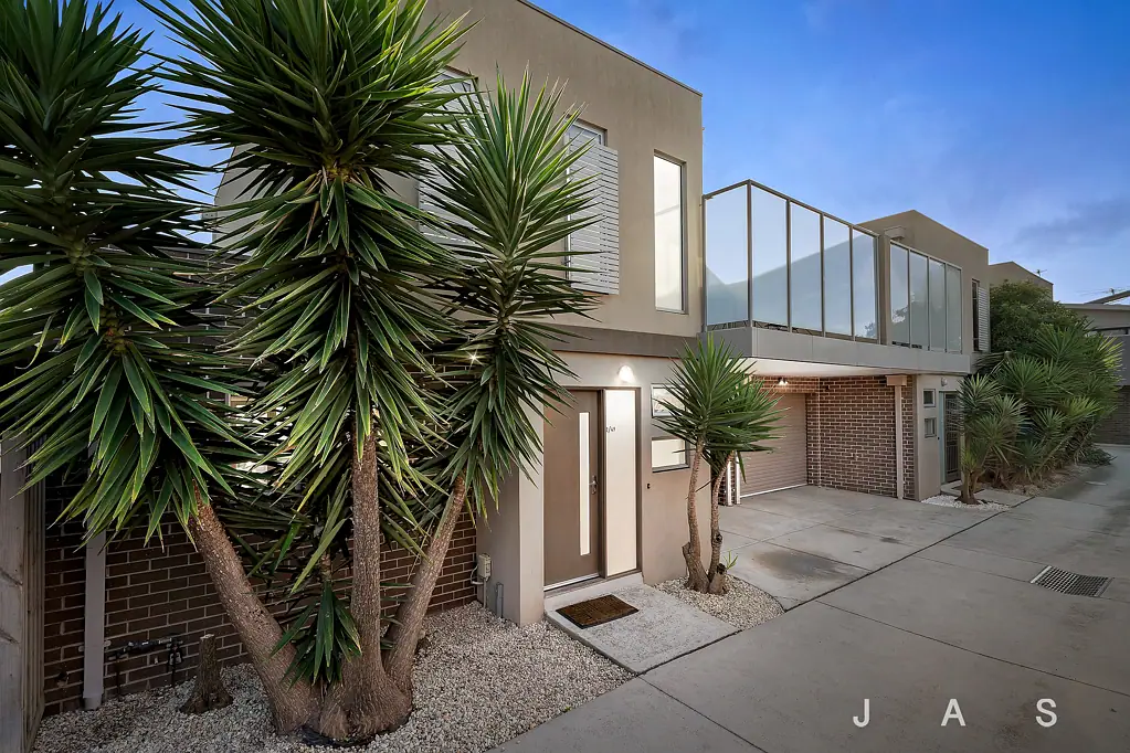 2/49 Bishop Street, Kingsville, VIC 3012