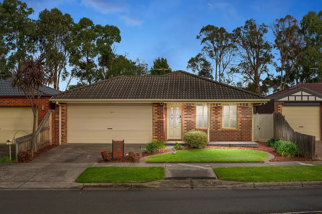 Rowville 4房 宽敞的家庭生活空间，设计灵活 Spacious Family Living with a Flexible Design
