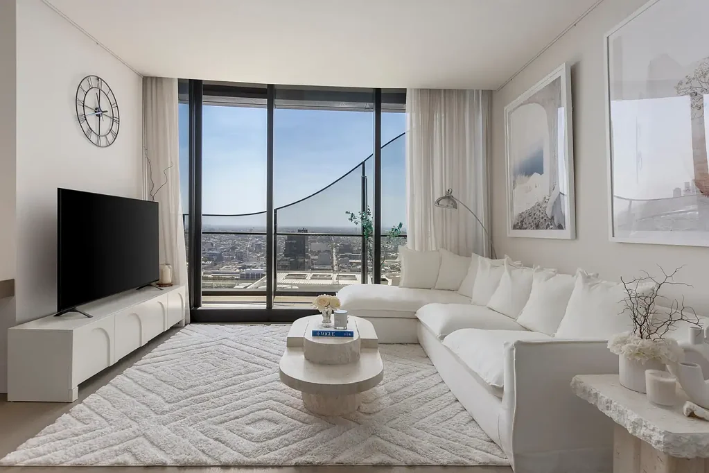 South Yarra 2ห้องนอน Elevated Living – Iconic Views & Refined Luxury at Capitol Grand