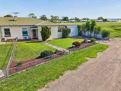 Tailem Bend 3 Slaapkamer Functional Living with Outdoor Appeal