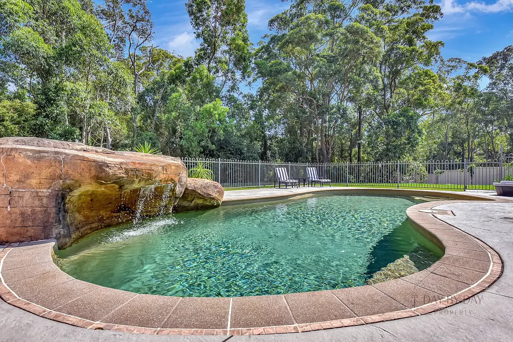 27 Prestwick Street, Fletcher, NSW 2287