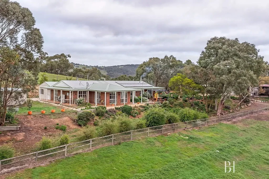 Reedy Creek 3ห้องนอน "Leighdale" -A Picturesque Country Haven