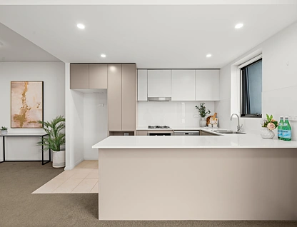 437/9 Winning Street, North Kellyville, Central Tablelands, 2 कमरे, 2 बाथरूम, Apartment