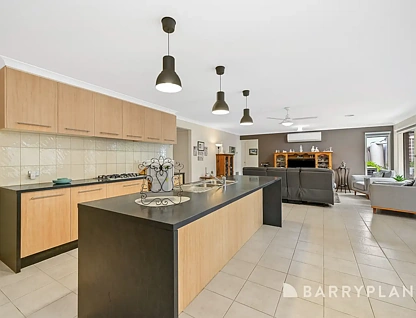 4 Camelia Way, Pakenham, VIC 3810, 4 slaapkamers, 2 badkamers, House