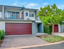 37/1 Manacor Place, Coombabah