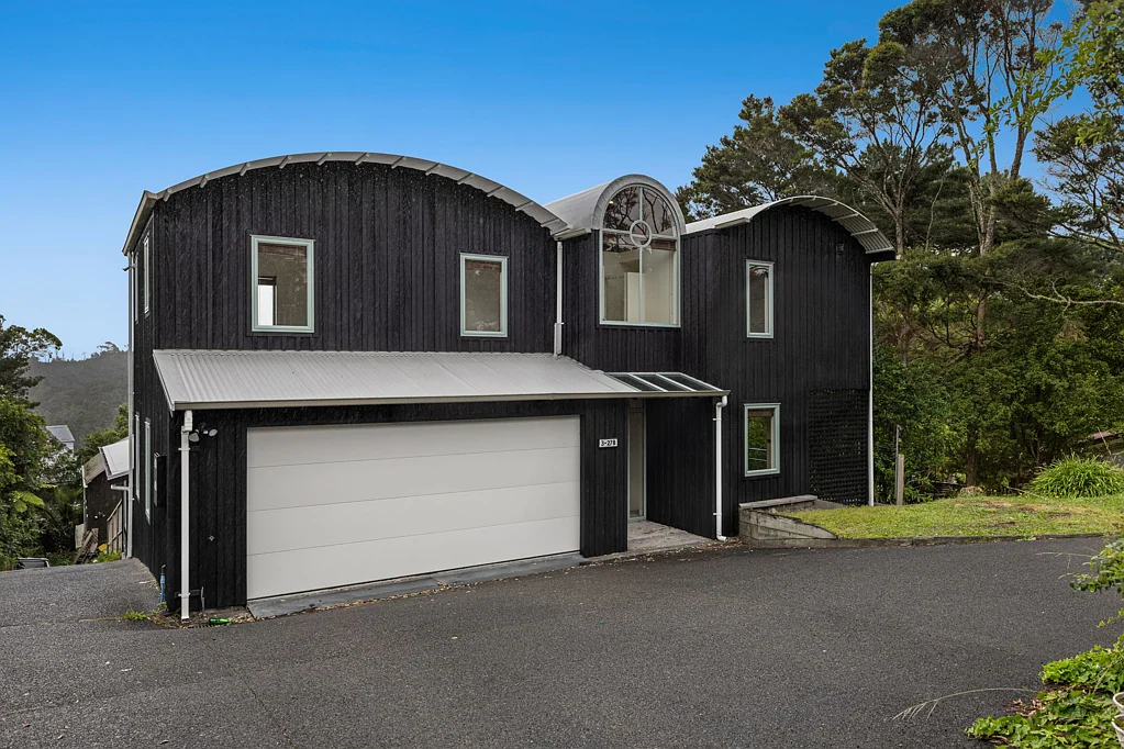 Birkenhead 3침실 Reap the Rewards Big Home