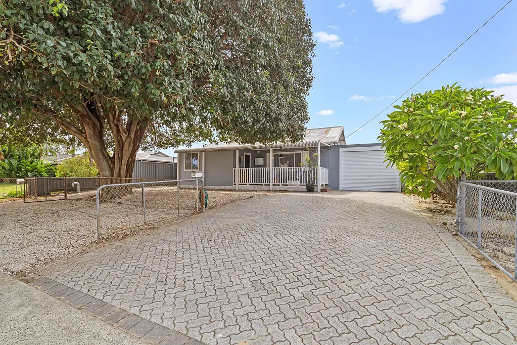 43 Dorothy Avenue, Falcon, WA 6210