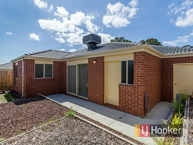 11 Doonie Way, Pakenham, VIC 3810, 3房, 2浴, House