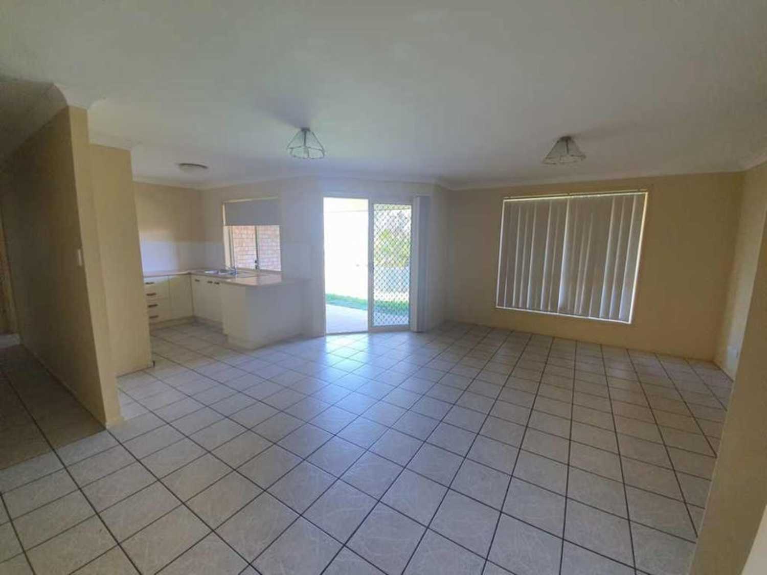 8 CORALFERN CT, MORAYFIELD QLD 4506, 0 Kuwarto, 0 Banyo, House