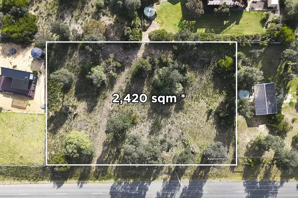 Golden Beach  Rare 2,420sqm Beachfront Opportunity Opposite Ninety Mile