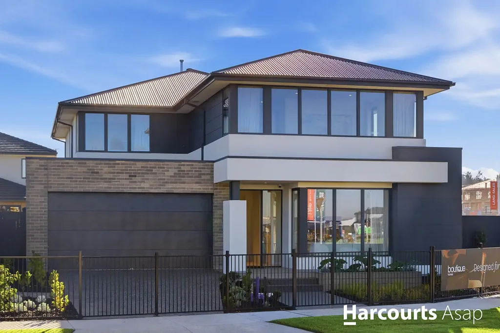 Nar Nar Goon 4 Bedroom The Complete Family Package – Display Home Excellence!