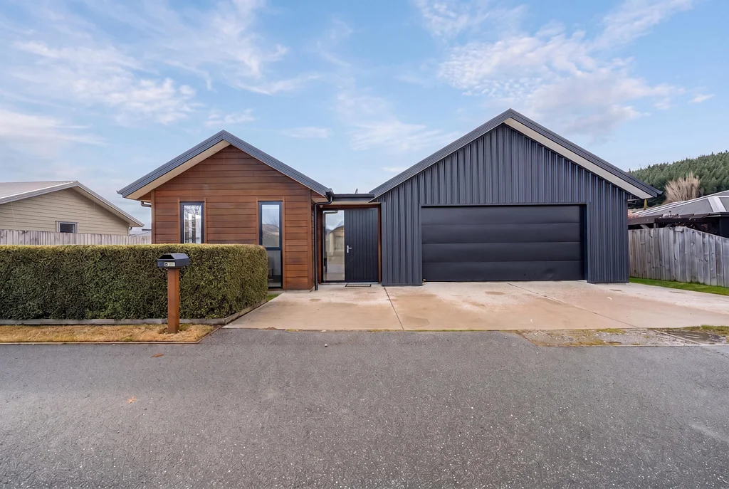 Lower Shotover 4બેડરૂમ Step into Easy Living in Shotover Country