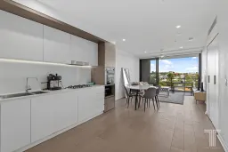 1062/123 Cavendish Road, Coorparoo