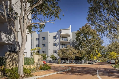 Joondalup 3Zimmer Ground Floor Apartment with Room to Breathe