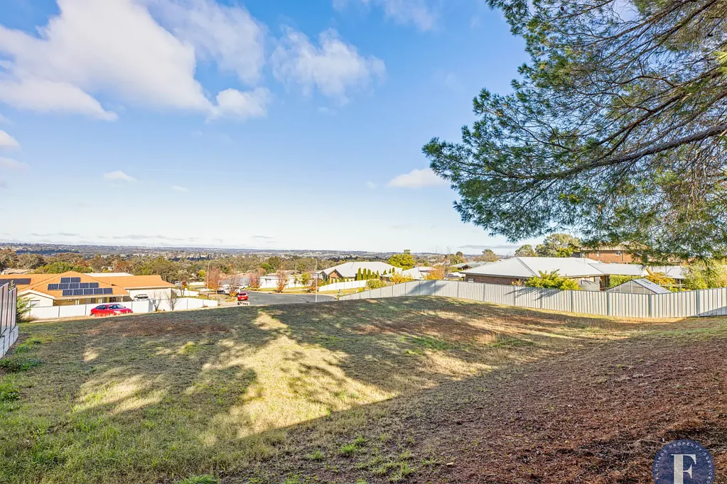 14 Giugni Place, Young, NSW 2594