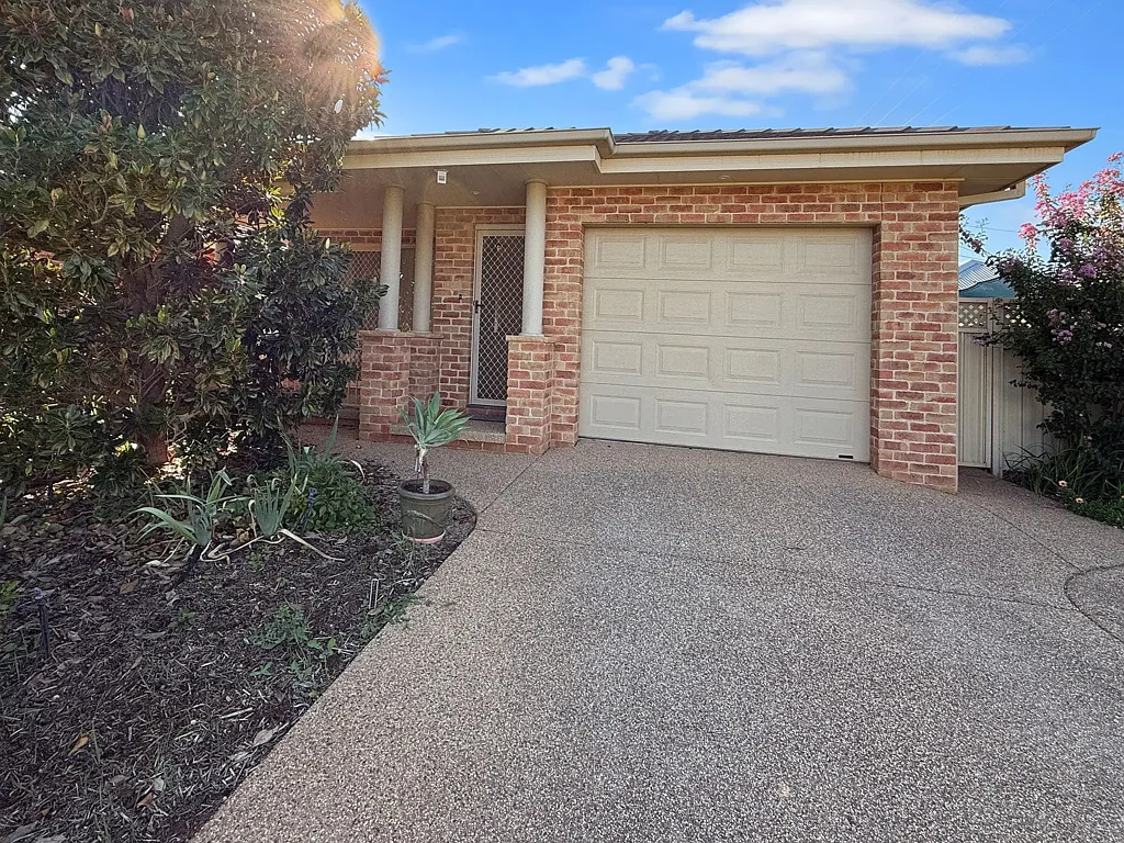 1/10 Yarran Street, Leeton, NSW 2705