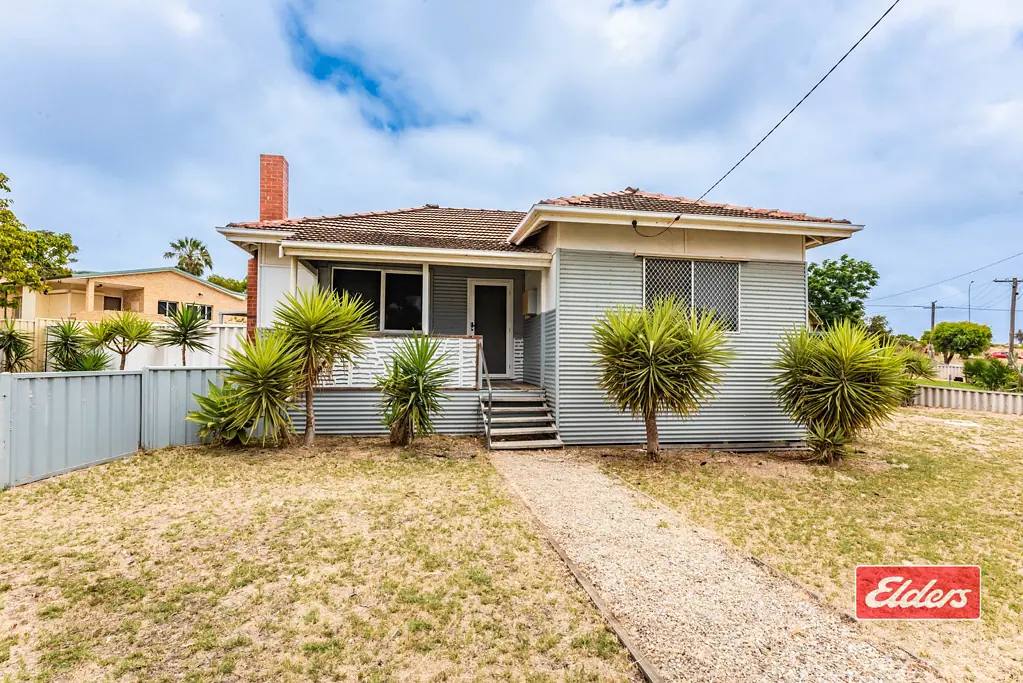12 Cypress Street, Rangeway, WA 6530