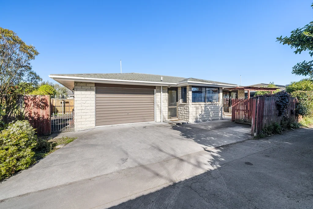 1/52a Aorangi Road, Bryndwr, Christchurch, Canterbury