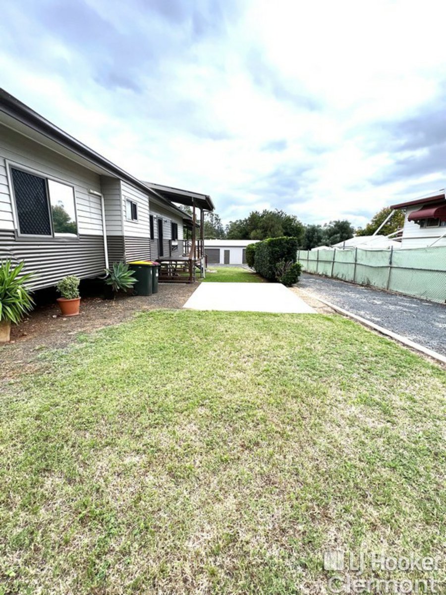 48 MIMOSA ST, CLERMONT QLD 4721, 0 chambres, 0 salles de bain, House