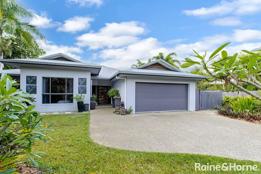 4-Bedroom Furnished Home with Pool in Lakeside Estate