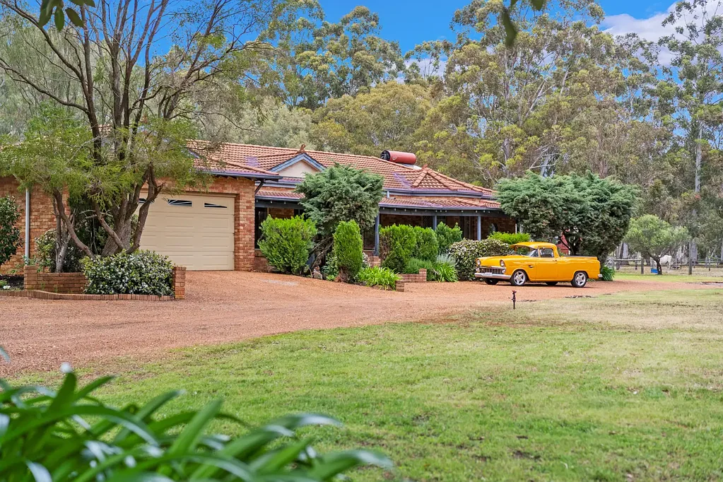 71 Salmon Bark Road, Serpentine, WA 6125