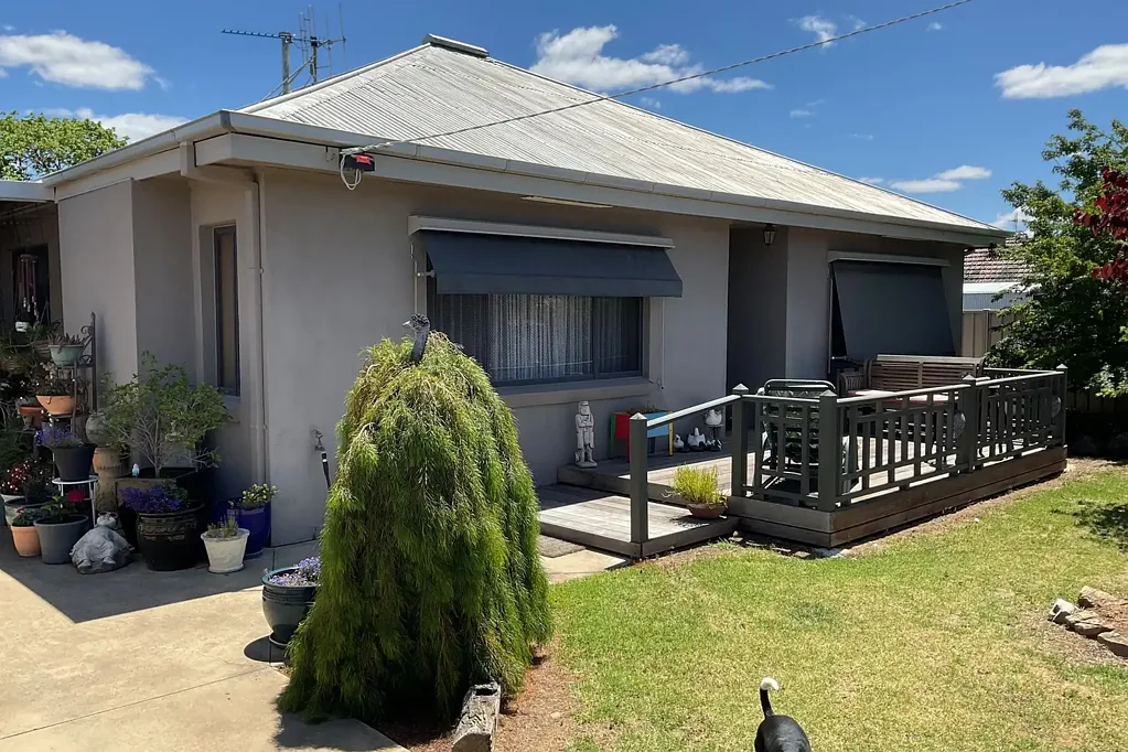 Cobram 3બેડરૂમ Charming home with private backyard retreat