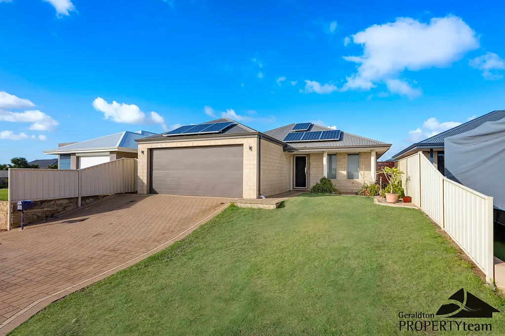25 Wanda Circle, Wandina, WA 6530