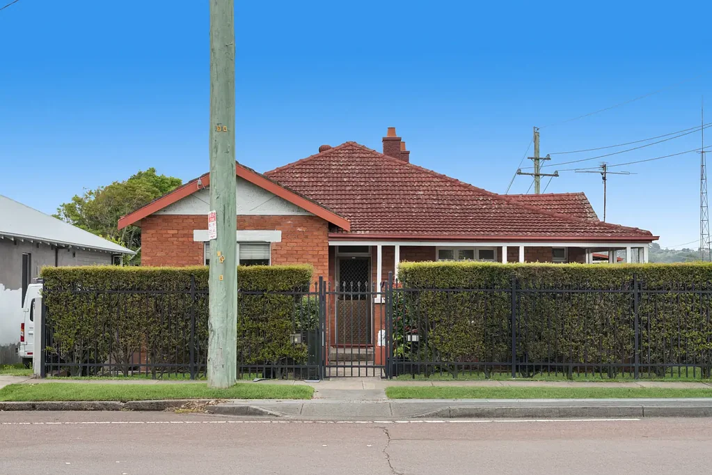 340 Brunker Road, Adamstown, NSW 2289