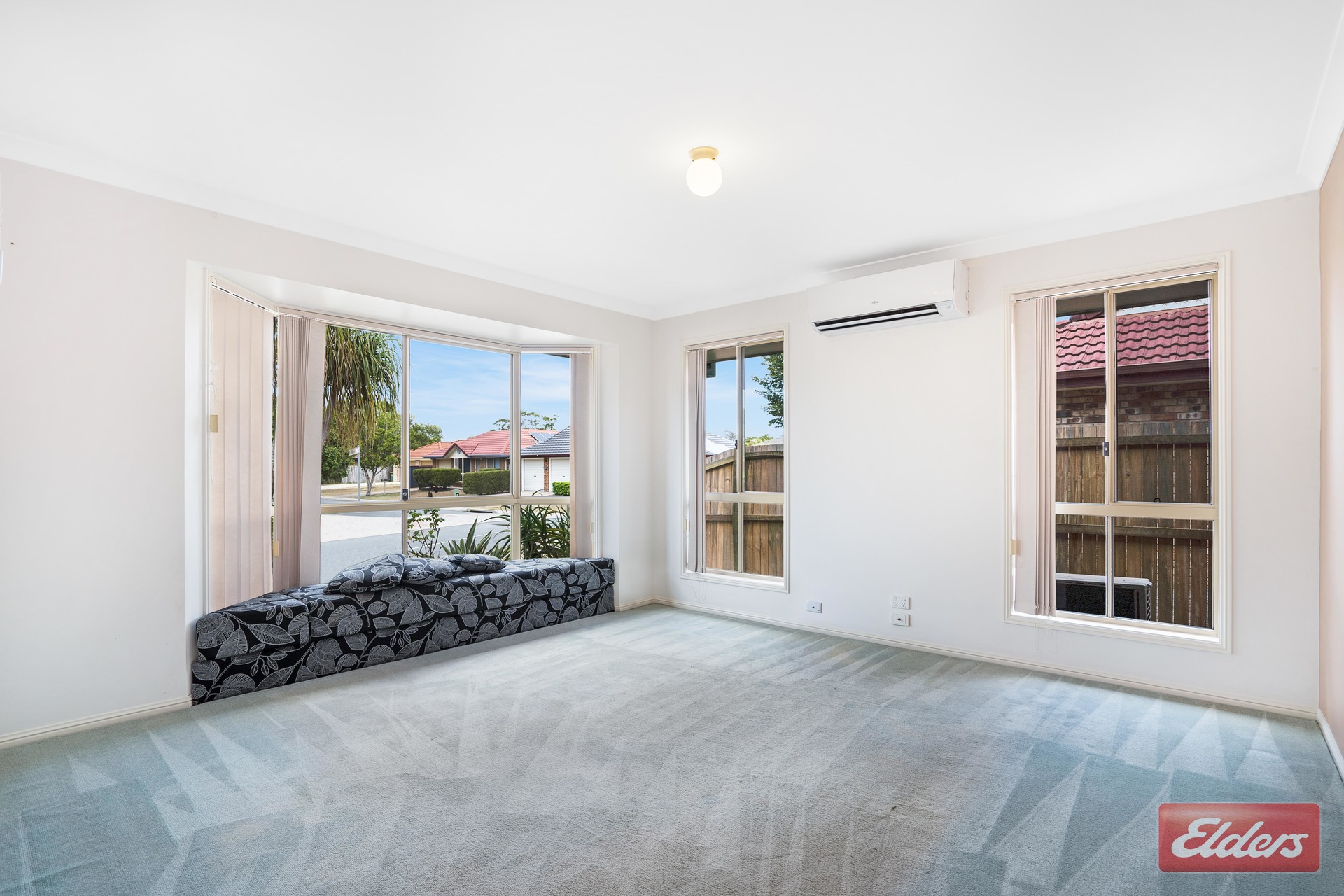 12 LITHFIELD PL, LOGANHOLME QLD 4129, 0房, 0浴, House