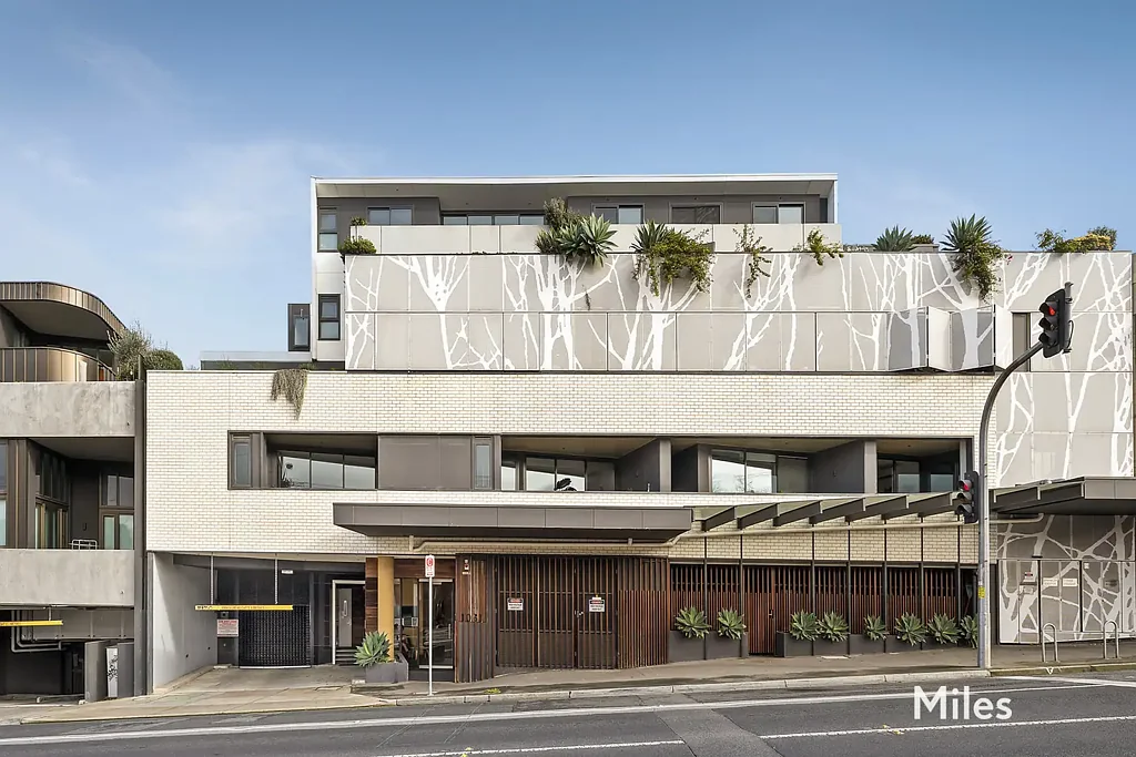 Ivanhoe 2 Slaapkamer Luxurious & Light Ground-Floor Rear Living & Entertaining