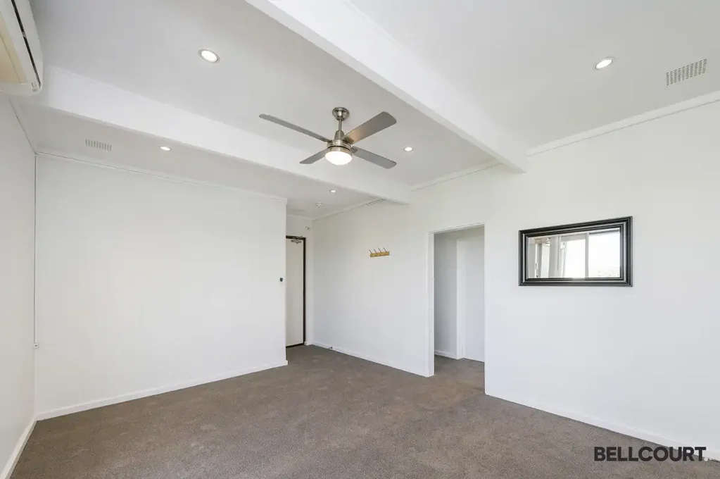 FRESHLY PAINTED, NEW CARPETS Two Bedroom Apartment with Stunning Park and City Views.